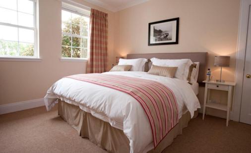 Skerrols House Guest House Bridgend  Екстериор снимка